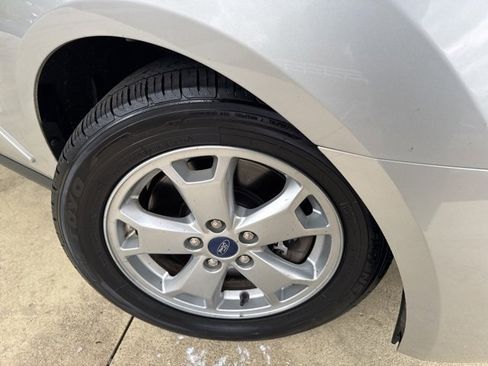 Used 2014 Ford Transit Connect XLT image 38