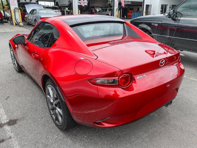 Used 2023 MAZDA MX-5 Miata Grand Touring RWD image 3