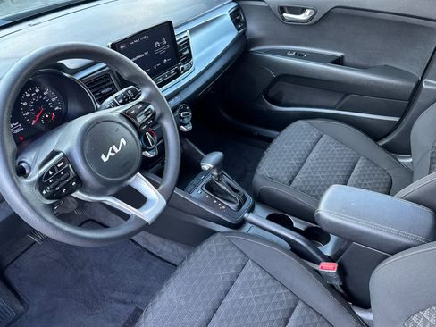 Used 2022 Kia Rio S image 11