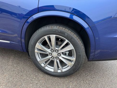 Used 2023 Cadillac XT6 Premium Luxury w/ Technology Package image 16