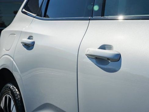 New 2026 Volvo XC60 B5 Ultra w/ Protection Package Premier image 16