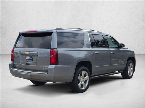Used 2020 Chevrolet Suburban Premier w/ Max Trailering Package AWD/4WD image 5