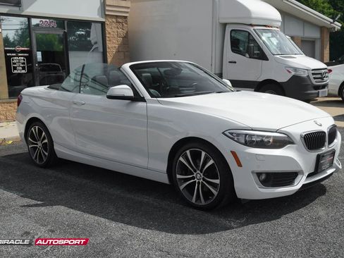 Used 2017 BMW 230i xDrive Convertible image 9