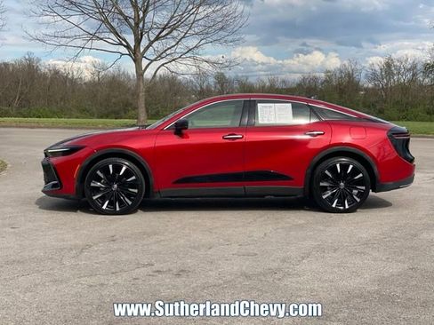 Used 2025 Toyota Crown Platinum image 4