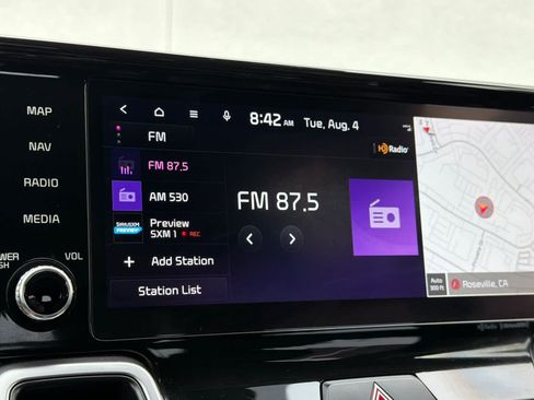 Used 2022 Kia Sorento S FWD image 21