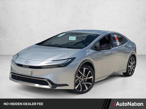 New 2026 Toyota Prius Plug-In Hybrid FWD image 1