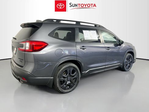 Used 2024 Subaru Ascent Onyx Edition Limited w/ Popular Package Onyx AWD/4WD image 4