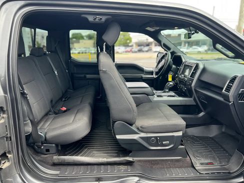 Used 2016 Ford F150 XLT w/ Equipment Group 302A Luxury AWD/4WD image 12