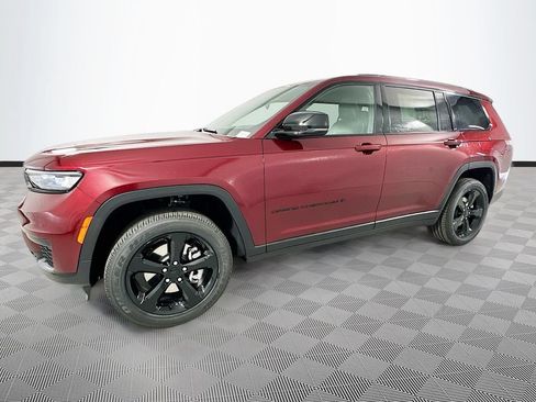 New 2025 Jeep Grand Cherokee L Altitude AWD/4WD image 24