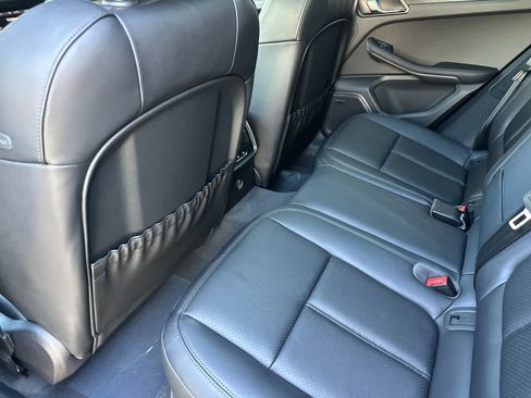 New 2026 Porsche Macan GTS image 13