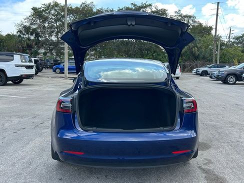Used 2023 Tesla Model 3 Standard Range image 36