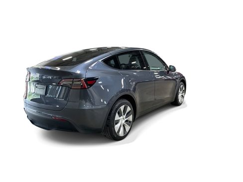 Certified 2023 Tesla Model Y Long Range AWD/4WD image 6