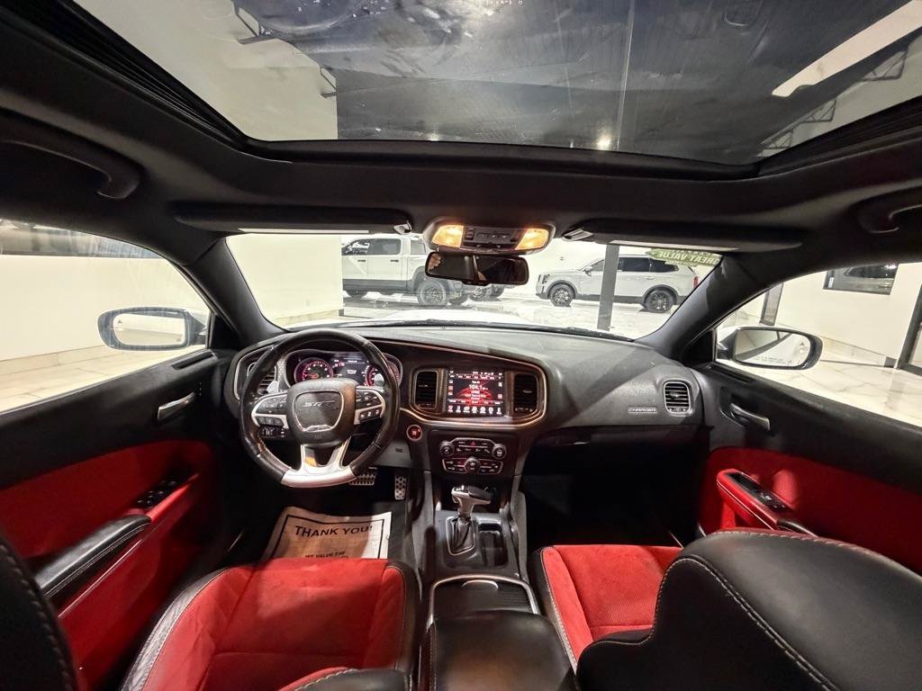 Used 2016 Dodge Charger SRT w/ Harman/Kardon Audio Group RWD image 18
