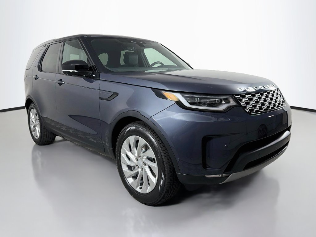 New 2026 Land Rover Discovery S AWD/4WD image 3