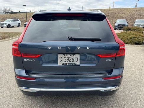 Used 2023 Volvo XC60 B5 Plus image 3