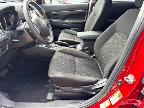Used 2024 Mitsubishi Outlander Sport ES AWD/4WD image 9