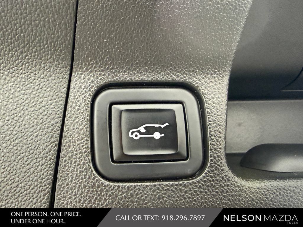Used 2021 GMC Acadia Denali w/ Trailering Package FWD image 38