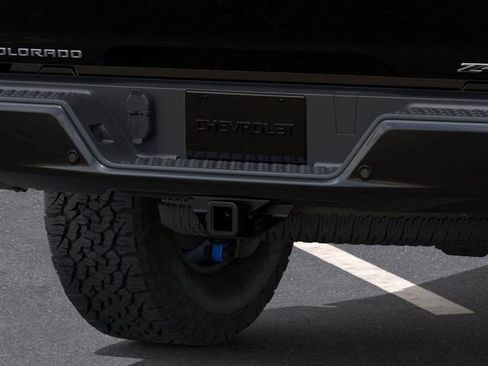 New 2026 Chevrolet Colorado ZR2 w/ Technology Package image 17