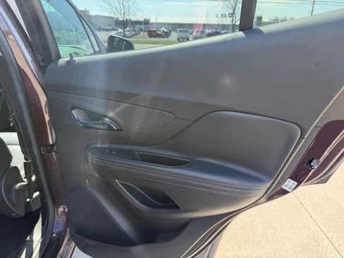 Used 2018 Buick Encore Essence w/ Experience Buick Package image 18