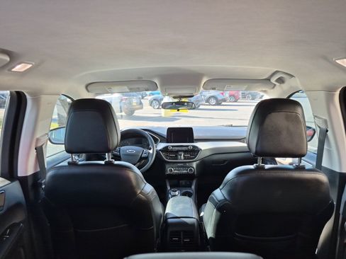 Used 2022 Ford Escape SEL image 14