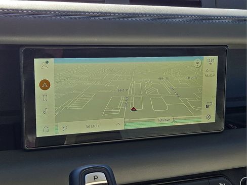 Used 2024 Land Rover Defender 110 X-Dynamic SE image 26