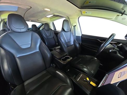 Used 2016 Tesla Model X 90D image 14