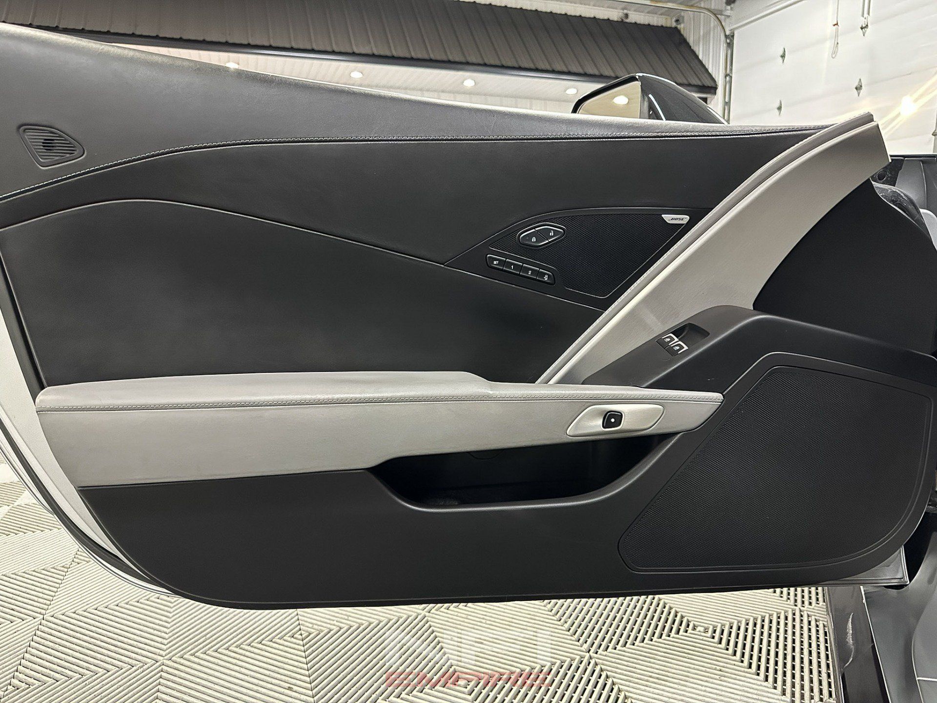 Used 2014 Chevrolet Corvette Stingray Convertible w/ 3LT Preferred Equipment Group RWD image 43