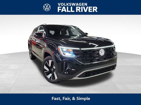 New 2026 Volkswagen Atlas Cross Sport SEL AWD/4WD image 1