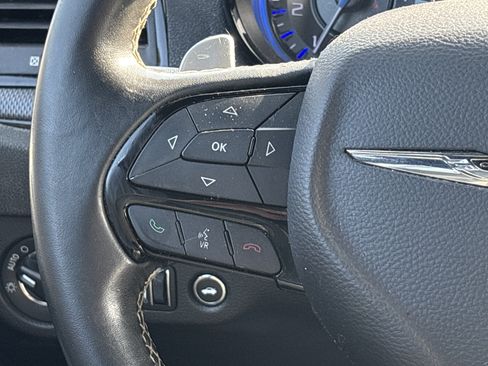 Used 2016 Chrysler 300 S AWD/4WD image 9