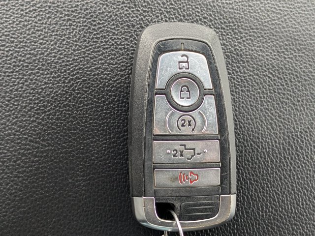 Used 2024 Ford F250 Lariat AWD/4WD image 29