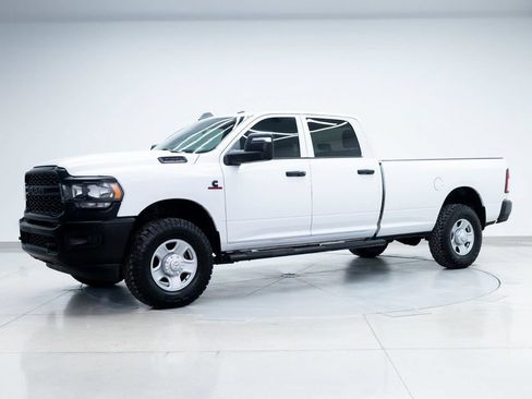 Used 2023 RAM 3500 Tradesman AWD/4WD image 4