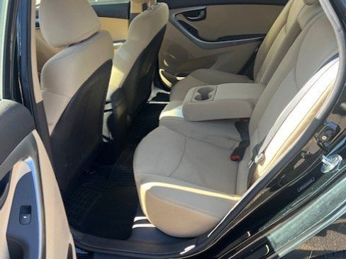 Used 2012 Hyundai Elantra GLS w/ Comfort Pkg 2 FWD image 24