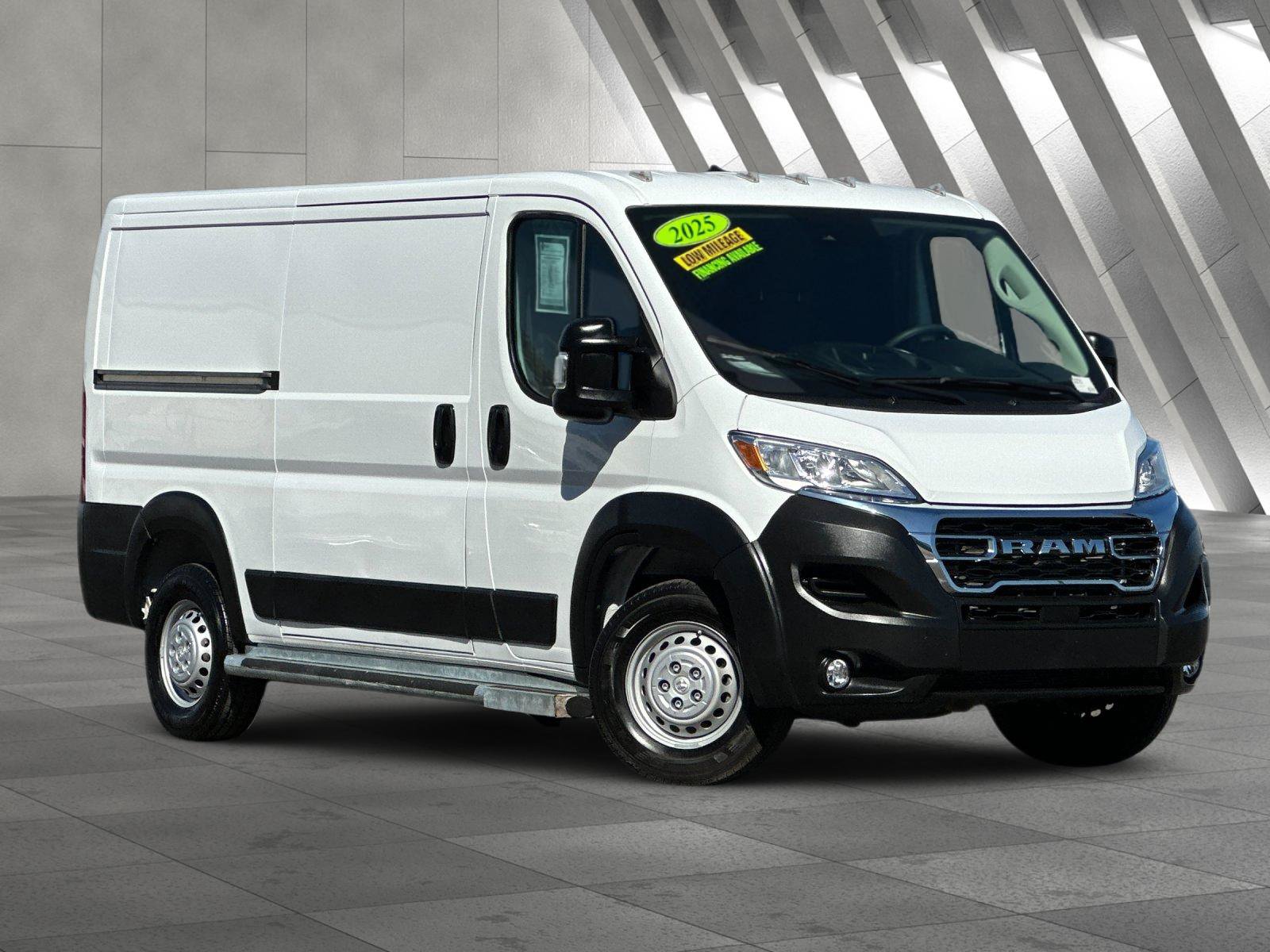 Used 2025 RAM ProMaster 2500 w/ U-Haul Equipment Group FWD image 2