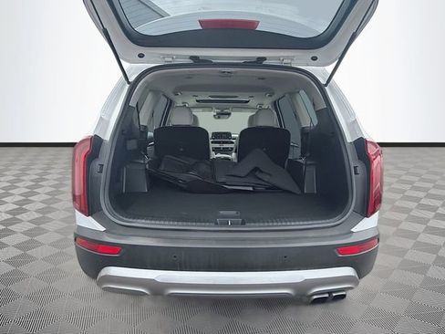 Used 2021 Kia Telluride S FWD image 27