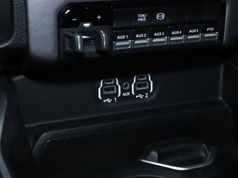 Used 2024 RAM 4500 SLT w/ Quick Order Package 2YG SLT image 28