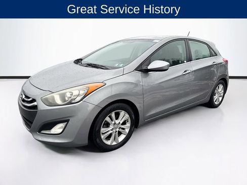 Used 2014 Hyundai Elantra GT image 3