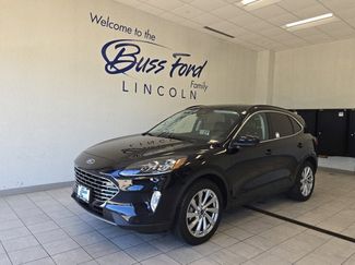Used 2021 Ford Escape Titanium w/ Titanium Elite Package AWD/4WD video 1