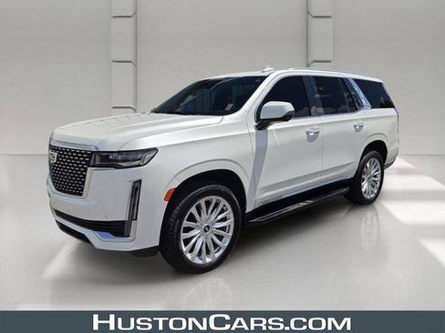Used 2022 Cadillac Escalade Luxury RWD image 1