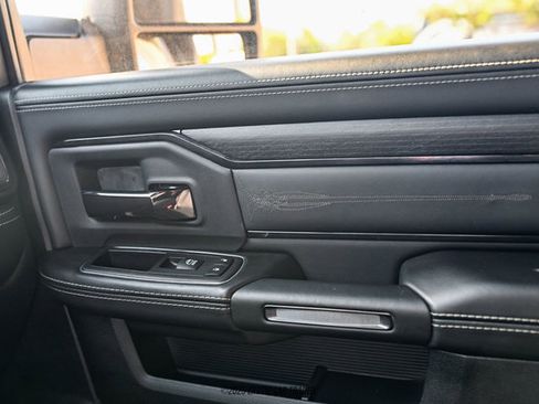 Used 2024 RAM 5500 4x4 Crew Cab image 63