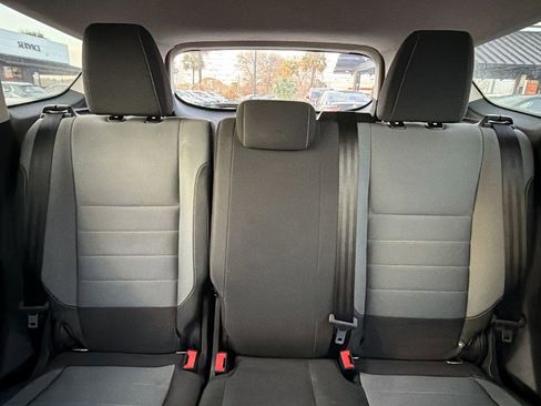 Used 2017 Ford Escape S image 29