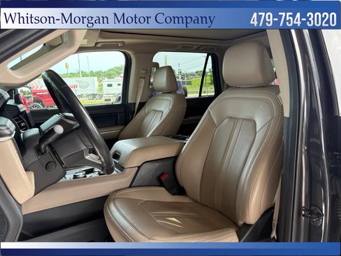 Used 2024 Ford Expedition Max Limited AWD/4WD image 9