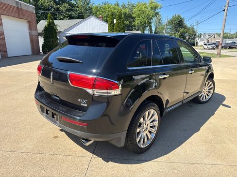 Used 2011 Lincoln MKX AWD w/ 102A Rapid Spec Order Code image 6