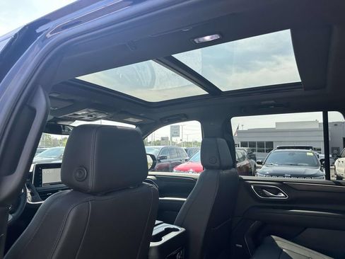 Used 2023 Chevrolet Tahoe LT w/ LT Signature Package AWD/4WD image 17