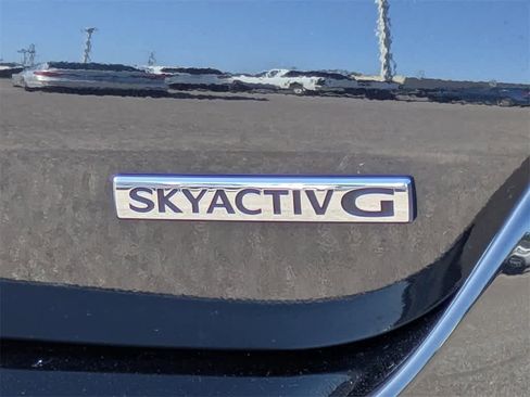 Used 2025 MAZDA MAZDA3 s image 12