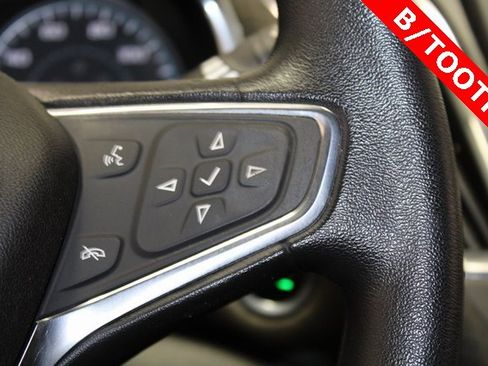 Used 2018 Chevrolet Malibu LT image 37