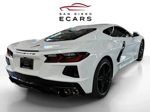 Used 2025 Chevrolet Corvette Stingray Preferred Cpe w/ 2LT image 5