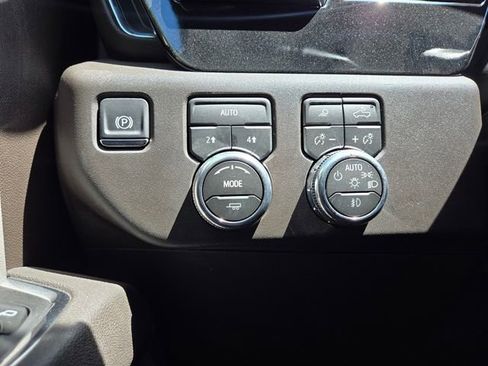 New 2026 GMC Sierra 1500 SLT w/ SLT Premium Plus Package AWD/4WD image 15