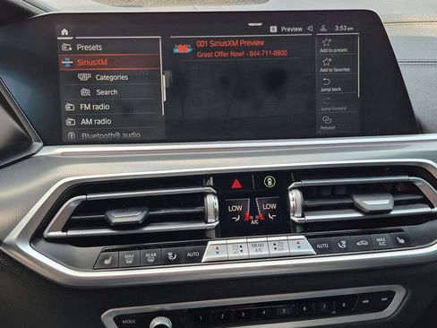 Used 2023 BMW X5 xDrive40i AWD/4WD image 18