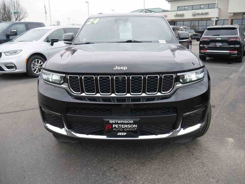 Certified 2024 Jeep Grand Cherokee L Limited w/ Luxury Tech Group II image 3
