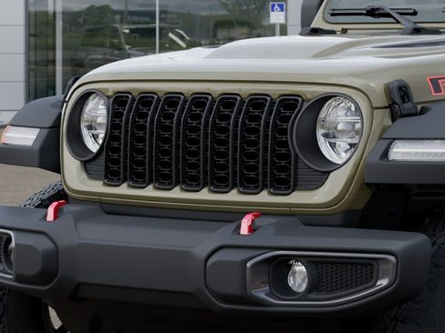 New 2025 Jeep Wrangler Unlimited Rubicon w/ Convenience Group AWD/4WD image 32